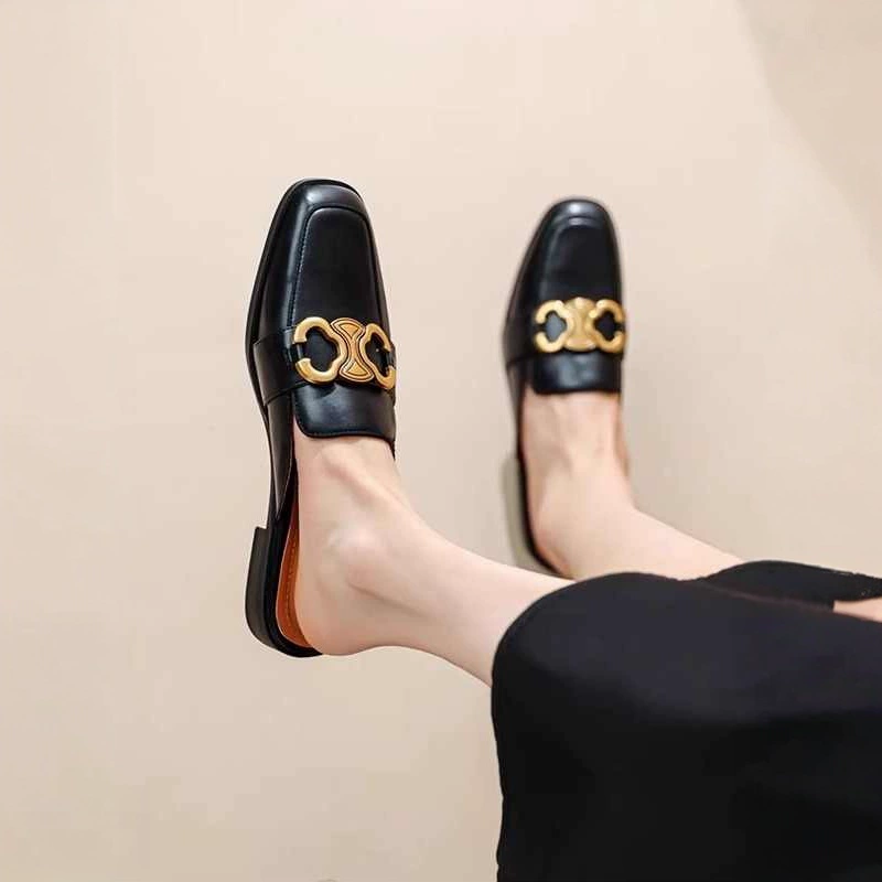 [Готовый запас] 799 летних новых стильных женских полутапочек с закрытым носком, модных плоских сандалий, тапочек без шнуровки.