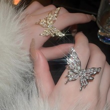 轻奢蝴蝶珍珠戒指开口指环气质小众设计高级感食指戒时尚百搭配饰