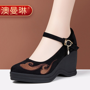 �����Շ��L�̽��¸���Ь�¿��׷�ˮ̨һ�ֿ۴����R��ȹ��Ь��Ů