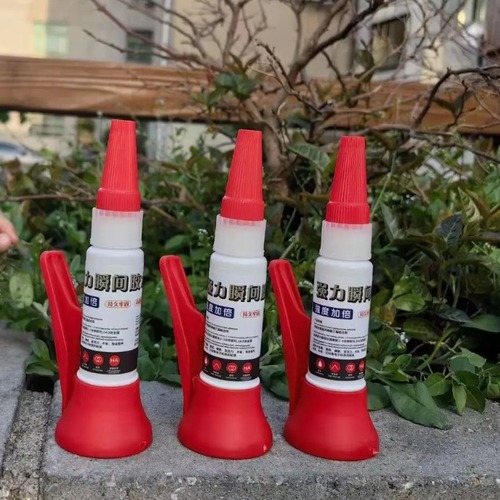 Welding agent squeeze bottle, street stall, strong oily original glue, wood, ceramic, shoe material, rubber, multi-functional welding glue