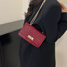 2025新款经典欧美风鳄鱼纹漆皮亮面女包小方包斜挎链条包跨境女包