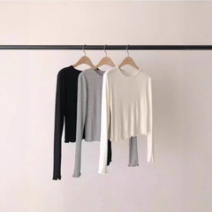 韓国東大門と同じスタイルの25年初秋新作オンス気質ラウンドネック耳プリーツ長袖Tシャツ