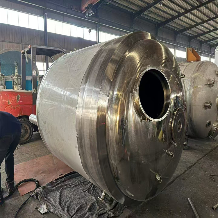 二手304不锈钢储罐 液体储酒罐 果汁饮料储存罐 30吨不锈钢储罐