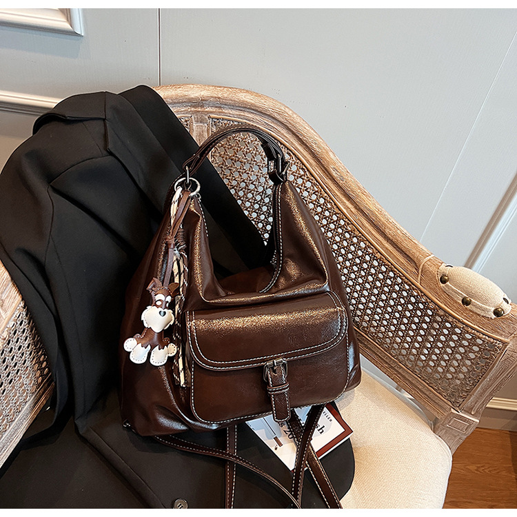 Mochila retro europea y americana 2024 invierno nuevo estilo de moda bolso de mujer Meilade estilo universal bolso de mujer de gran capacidad