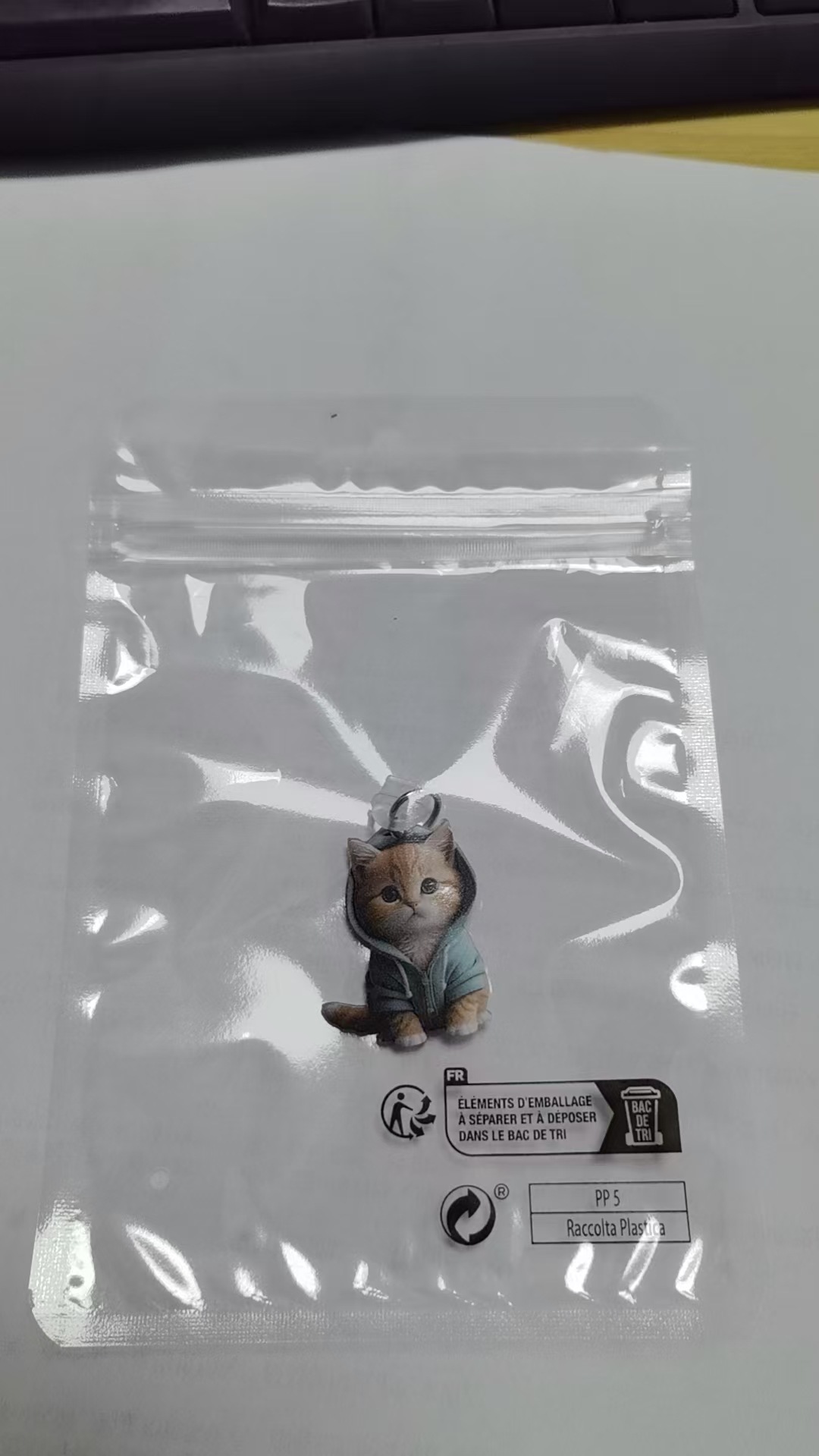 Nuevo tapón de polvo acrílico para conector Lightning y conector elíptico tipo-c para teléfonos de Apple