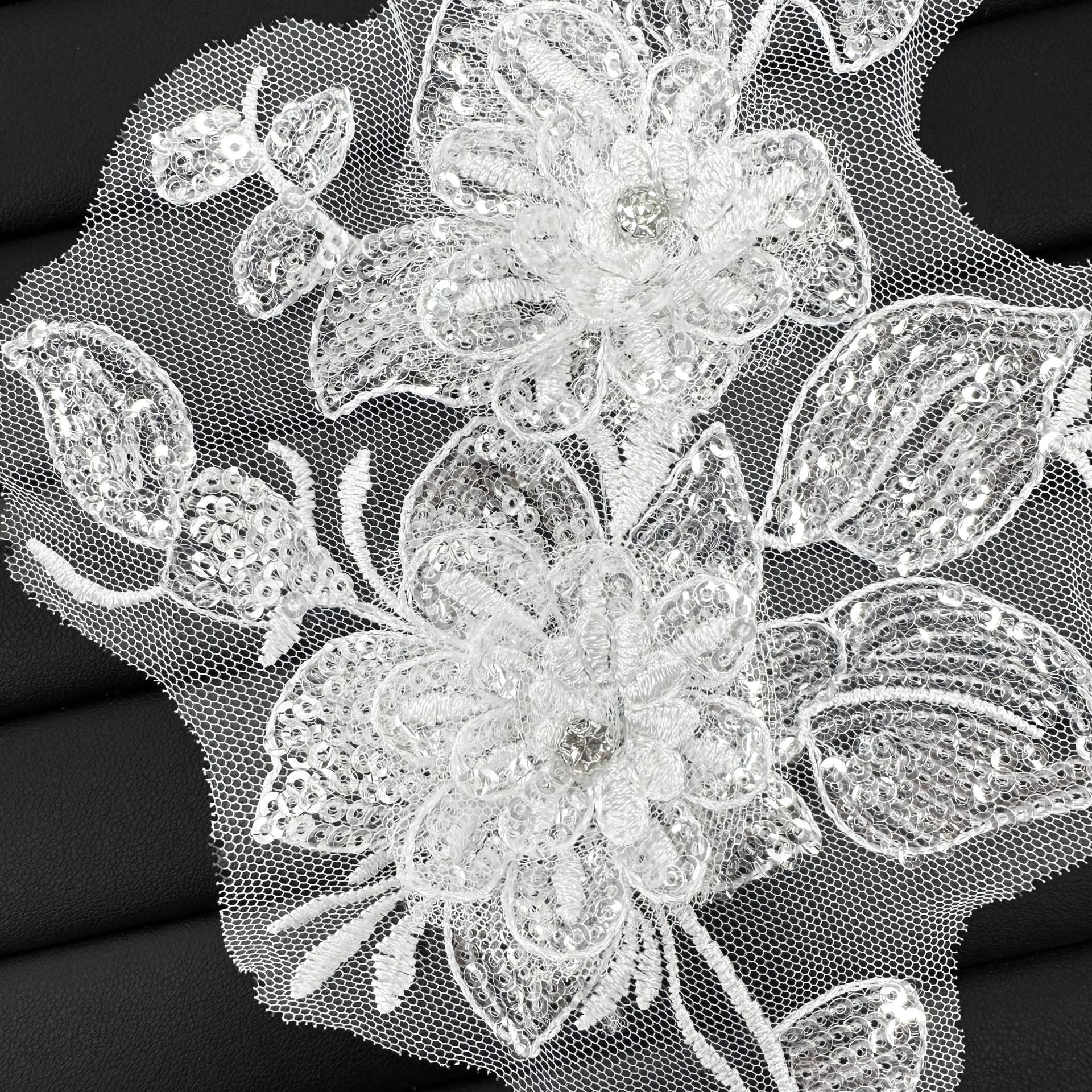Sequinilla negra diamante floral tridimensional pegatinas de encaje DIY parches de decoración de ropa accesorios de ropa