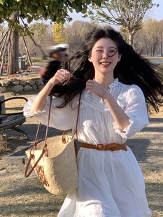 ������δ���Ů�b�����ȼٶ���������Ů��ɫ�B��ȹ���½����ش���