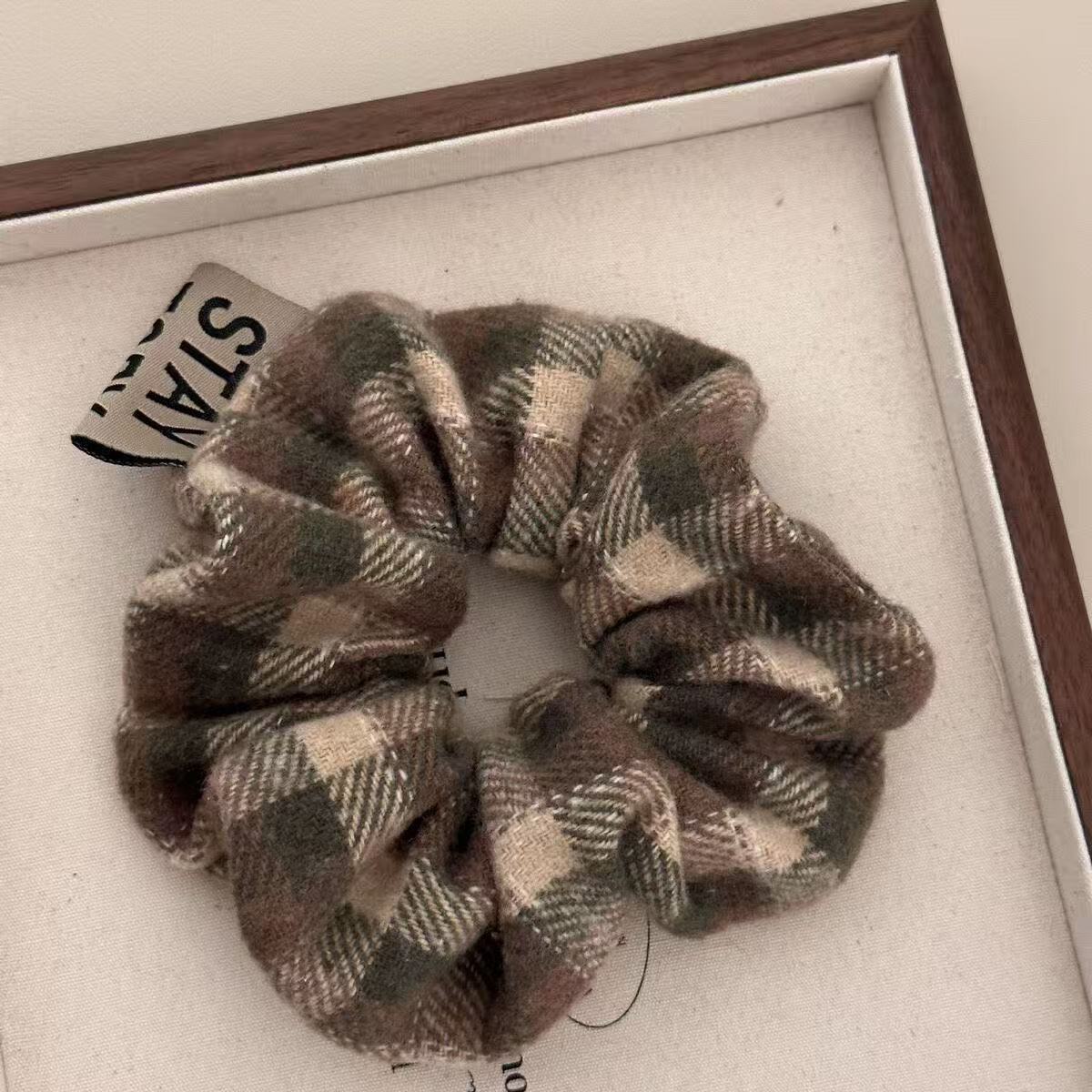 AL Hair Ring No.47 - Negre Retro Verde Marrón