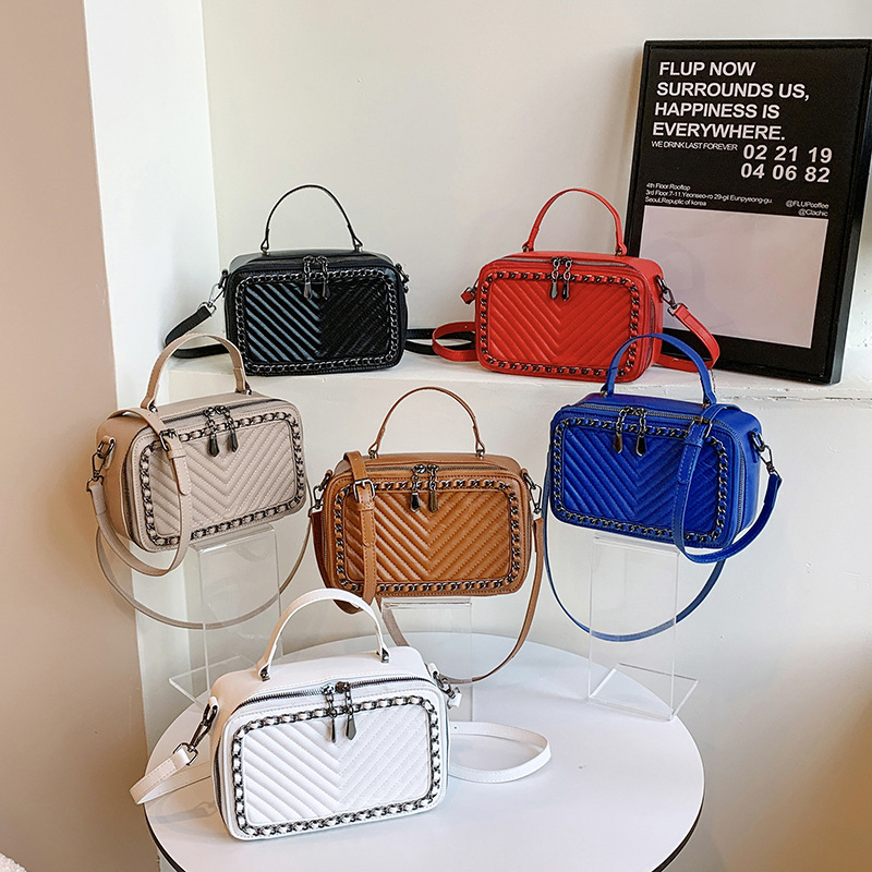 2024 bolso de mujer explosivo transfronterizo nuevo bolso de cadena de diamantes de moda bolso de hombro de gran capacidad bandolera pequeño bolso cuadrado