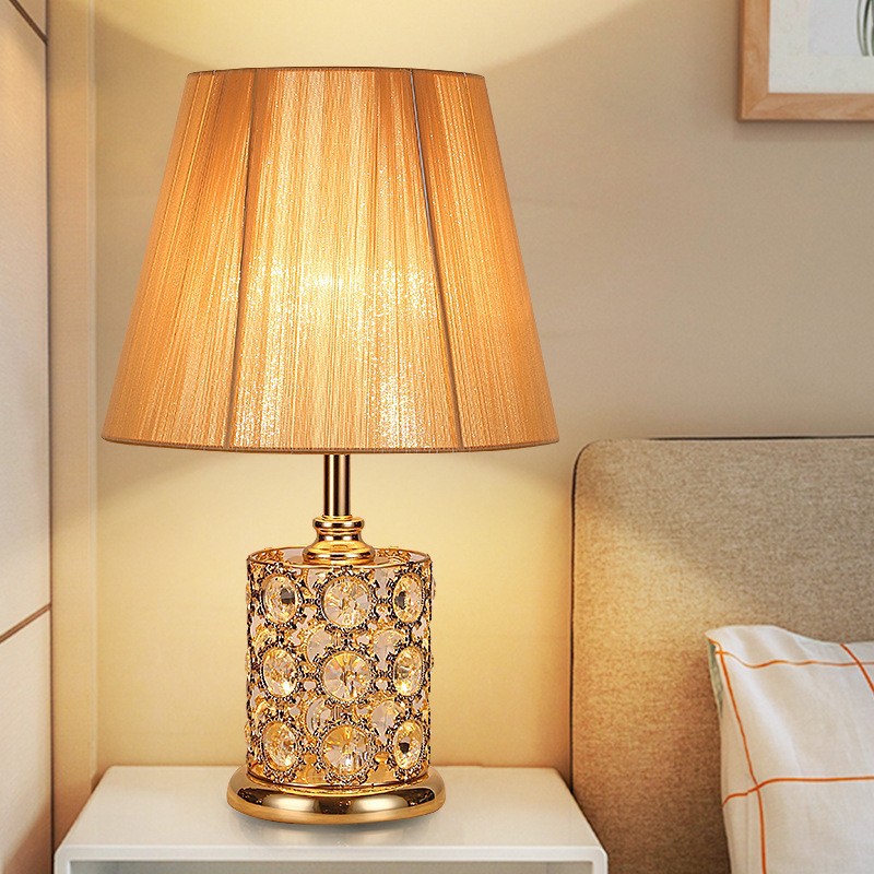 卧室床头台灯精致时尚现代简约水晶灯轻奢高级感浪漫主卧复古结婚