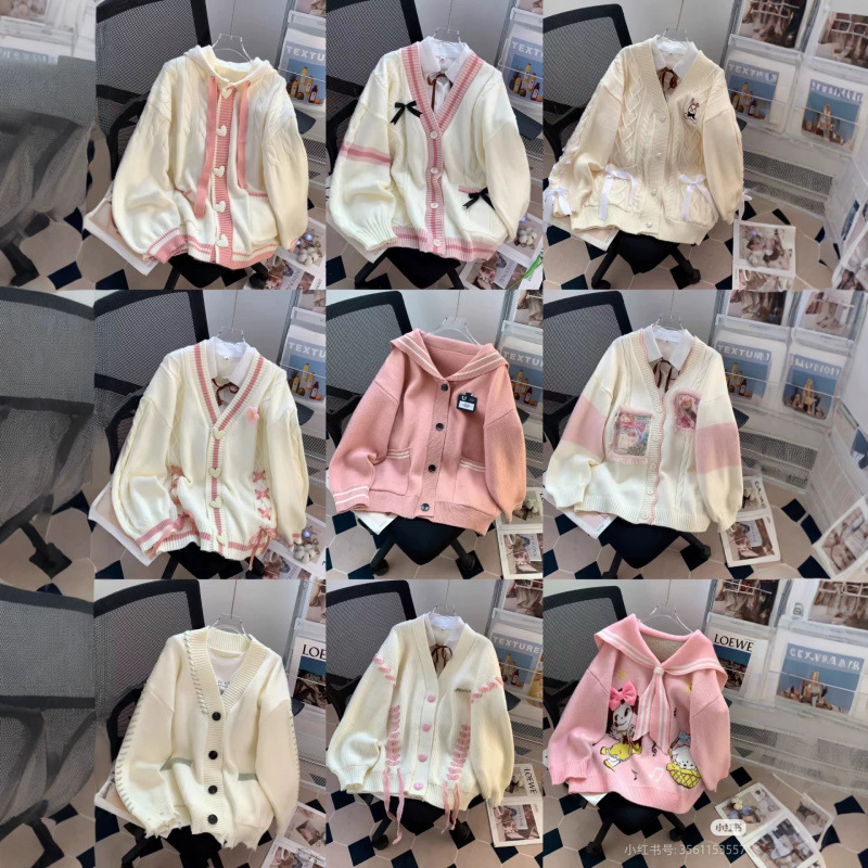 Soft and cozy faux mink velvet striped color-block sweater for women, autumn and winter, loose-fitting, unique design, casual and relaxed style knit top