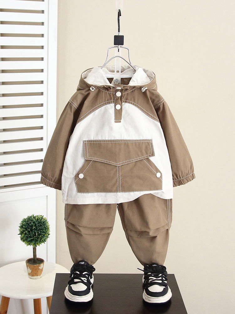 1106 Traje de otoño para niños 2025 Nuevo estilo de ropa de trabajo de primavera y otoño para bebés guapos Ropa deportiva de dos piezas para niños