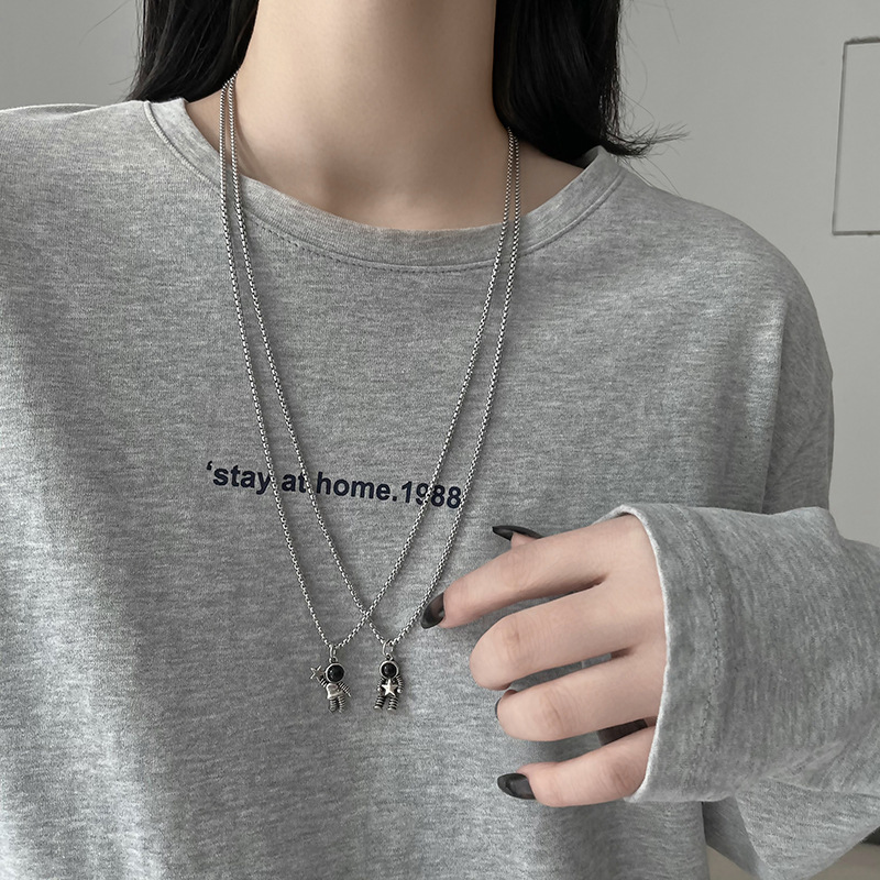 Astronaut Pattern Hip-hop Astronaut Stainless Steel Alloy Unisex Pendant Necklace