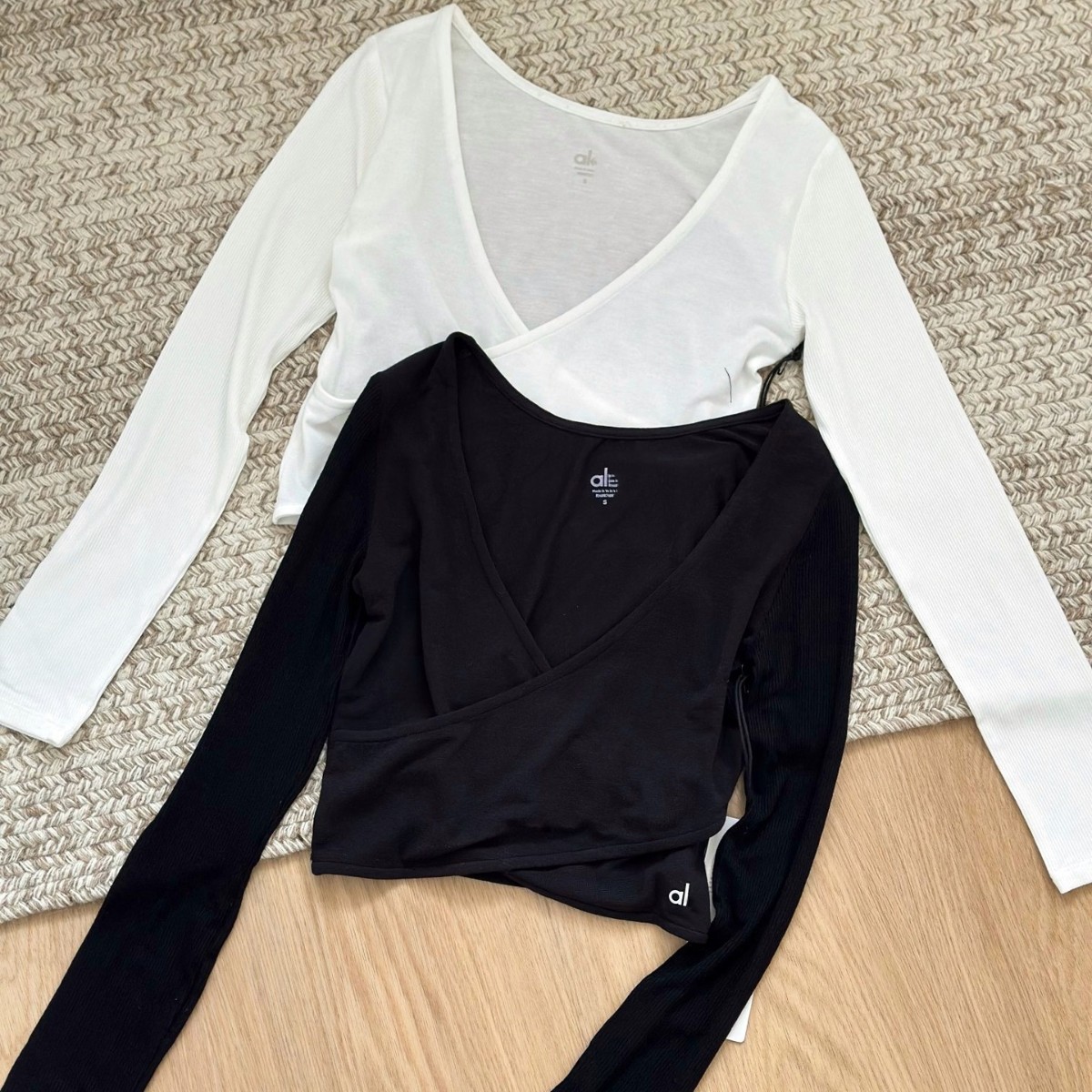 Cross-Border 2025 New Summer Yoga Clothing Tops, Feminine Cross Long-Sleeved Slim Pilates Breathable Blouses, Comfortable