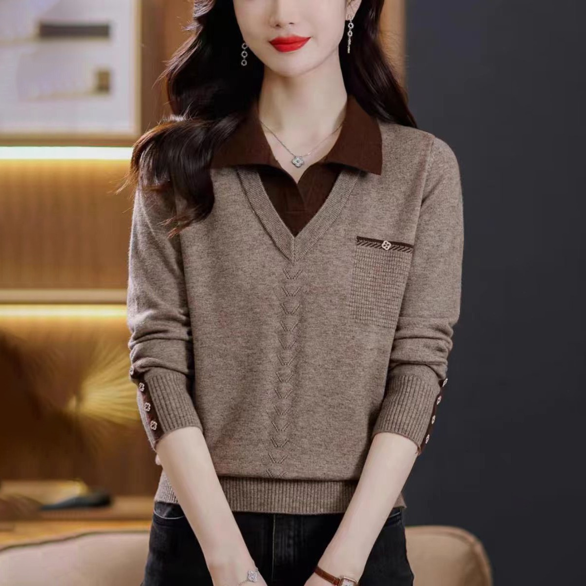 Autumn and Winter 2024 New Fake Two-piece Top Women's Fashion Western Style Knitted Stitching Base Shirt plus size Pullover Sweater