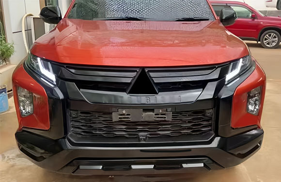 Suitable for 2019-2023 Mitsubishi Triton L200 modification and upgrade of front grille and front bumper