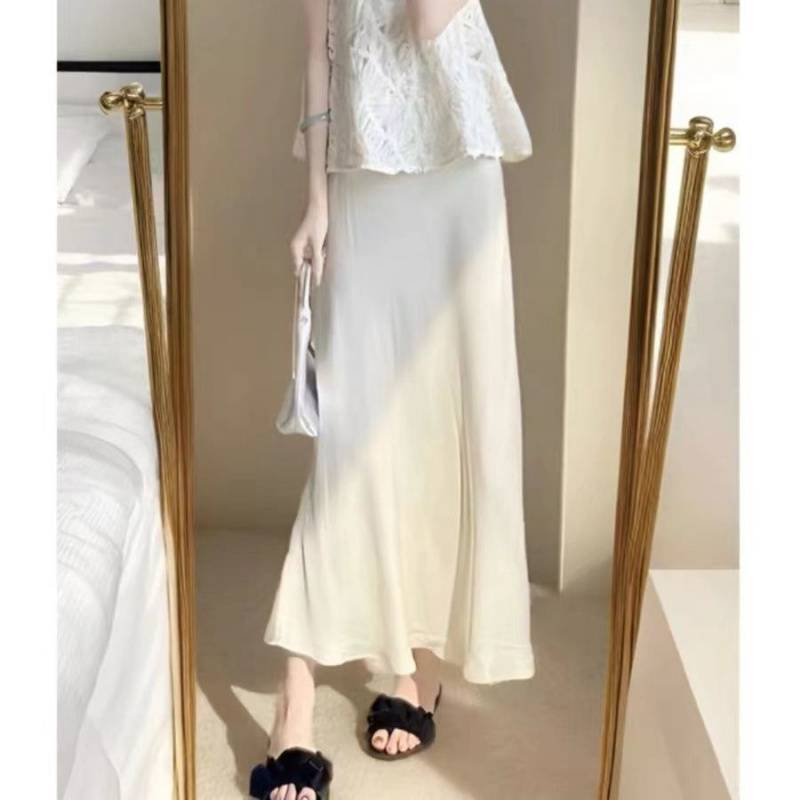 洋气减龄时尚套装搭配女夏季新款温柔风镂空上衣高腰半身裙两件套|undefined