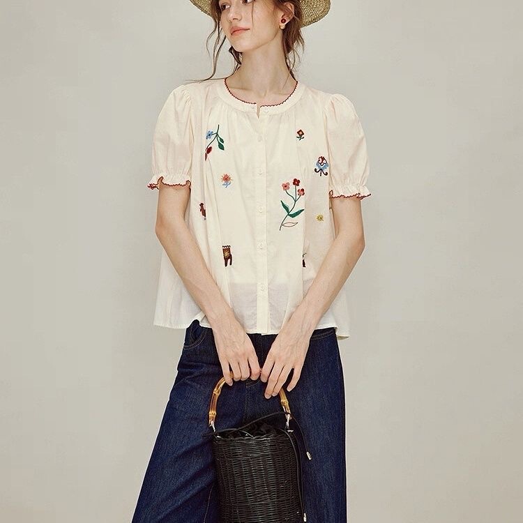 In-Style Yellow Rose Embroidered Floral Puff Sleeve Shirt for Women, 2026 Summer New French Doll-Style Loose Blouse