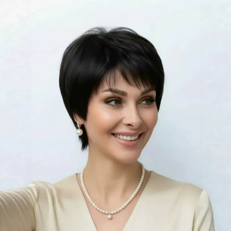 Short Hair Wig for Middle-Aged and Elderly Women, Short Hair Wig for Mother, Natural Fluffy Hair for the Elderly, Grandma's Chemical Fiber High-Temperature Silk Wig Short Hair Wig for Middle-Aged and Elderly Women, Short Hair Wig for Mother, Natural Fluffy Hair for the Elderly, Grandma's Chemical Fiber High-Temperature Silk Wig