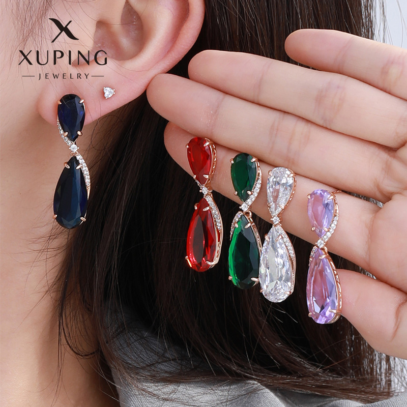 Xuping joyería transfronteriza Europa y América fría pendientes de ventana retro larga cena simple gota de agua pendientes de gemas artificiales