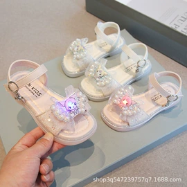 童板鞋;童凉鞋;童皮靴