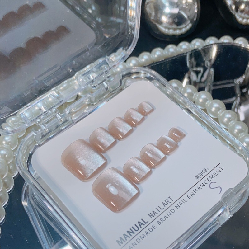 Toenail Patch Hand-worn Nail Patch Cat's Eye White Moonlight Feet Nail Art White Temperament Advanced Sense Fake Nail Patch