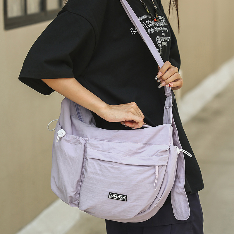 2026 New Style Simple Casual Commuter Shoulder Bag Lightweight Sports Dumpling Bag College Student Outing Crossbody Bag