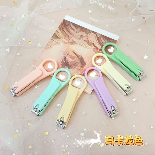 Mini Macaron Color Nail Clippers Creative Cartoon Nail Clippers Student Portable Anti-Splash Manicure Nail Clipper Folding