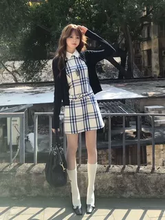 日系甜美小个子穿搭一整套格纹翻领背心短裙女+软糯针织开衫外套