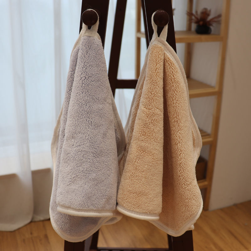 Square Towel, Small Towel, Absorbs Water, Dries Quickly and Does Not Shed Hair, Adult Student and Kids Face Wash Household Coral Velvet Face and Hand Towel