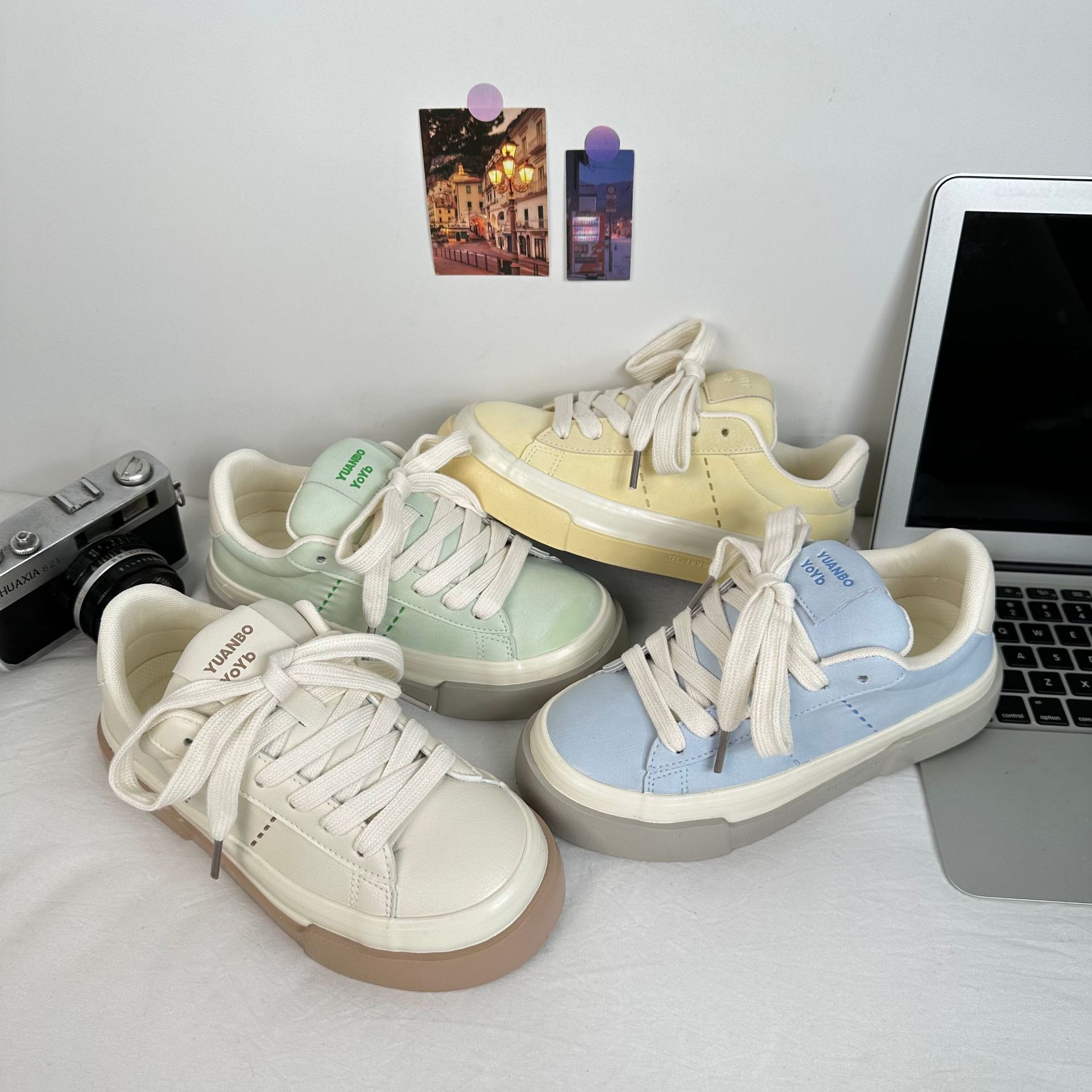 Yuanbo primavera y otoño 2025 zapatos de dopamina de mujer ins moda multifuncional super caliente zapatos de lona de diseño retro zapatos de skate casuales