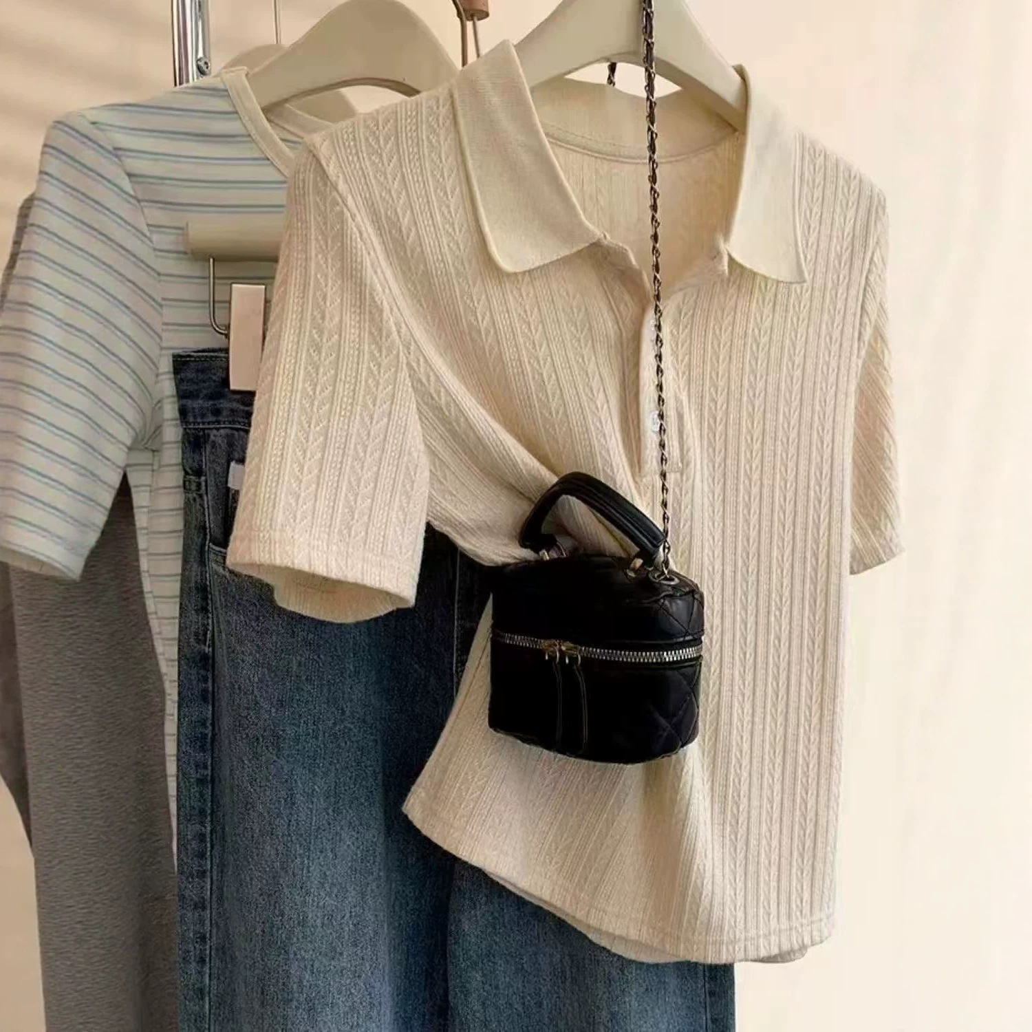 Áo thun ngắn tay cổ polo thiết kế vai băng chất liệu mát lạnh — màu đen chi tiết 1