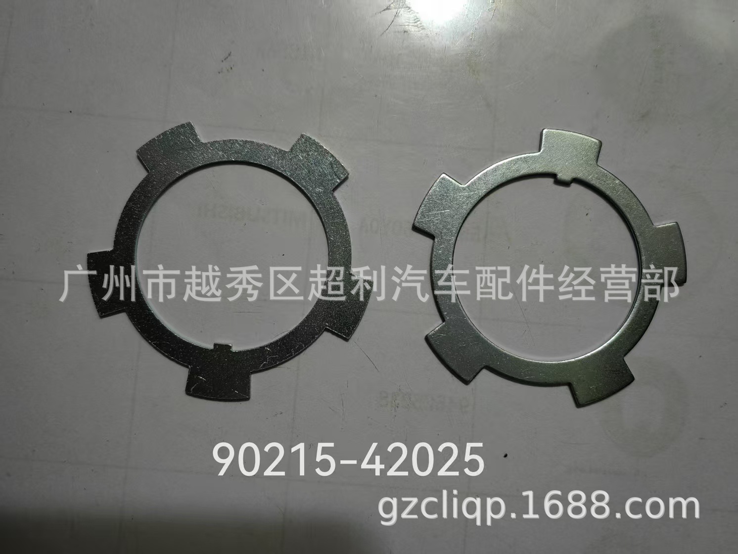 Suitable for 43521-60011 Lc80 Fzj80 Fzj100 Front Wheel Nut 4-Piece Set