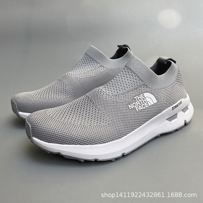 21春夏新款大网眼透气轻便舒适休闲套脚运动跑步旅游减震镂空男鞋