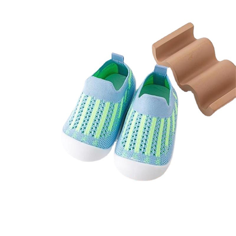 Zapatos de malla de color liso para niños, zapatos de suela blanda para niños pequeños, calzado exterior para niños, zapatos transpirables para niños, novedad de primavera y verano 2022