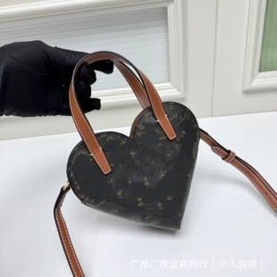 �ɐ���Ϧ�����İ�Ůʿ����μ�б����������P���T���͕r�Џ͹Ű�