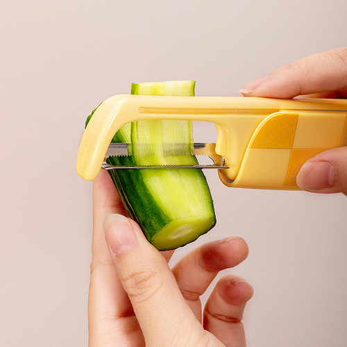 Self-designed multifunctional two-in-one fruit knife and peeling knife, dual-purpose fruit peeling tool