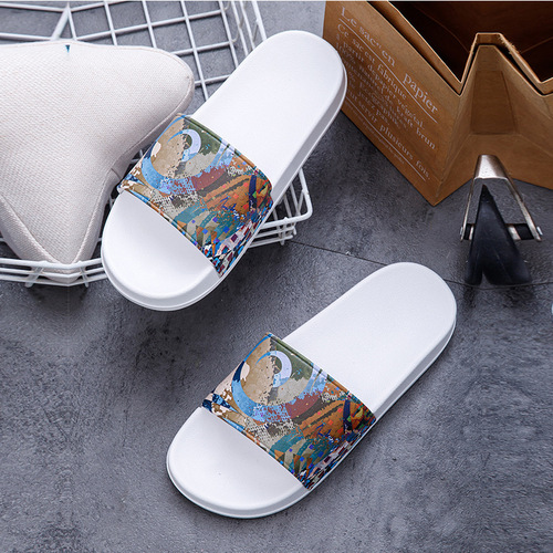 Women's Summer Fashionable Outdoor Korean-Style Slippers for Couples | Men's Soft-Soled Anti-Slip Flip-Flops for Beach and Outdoors