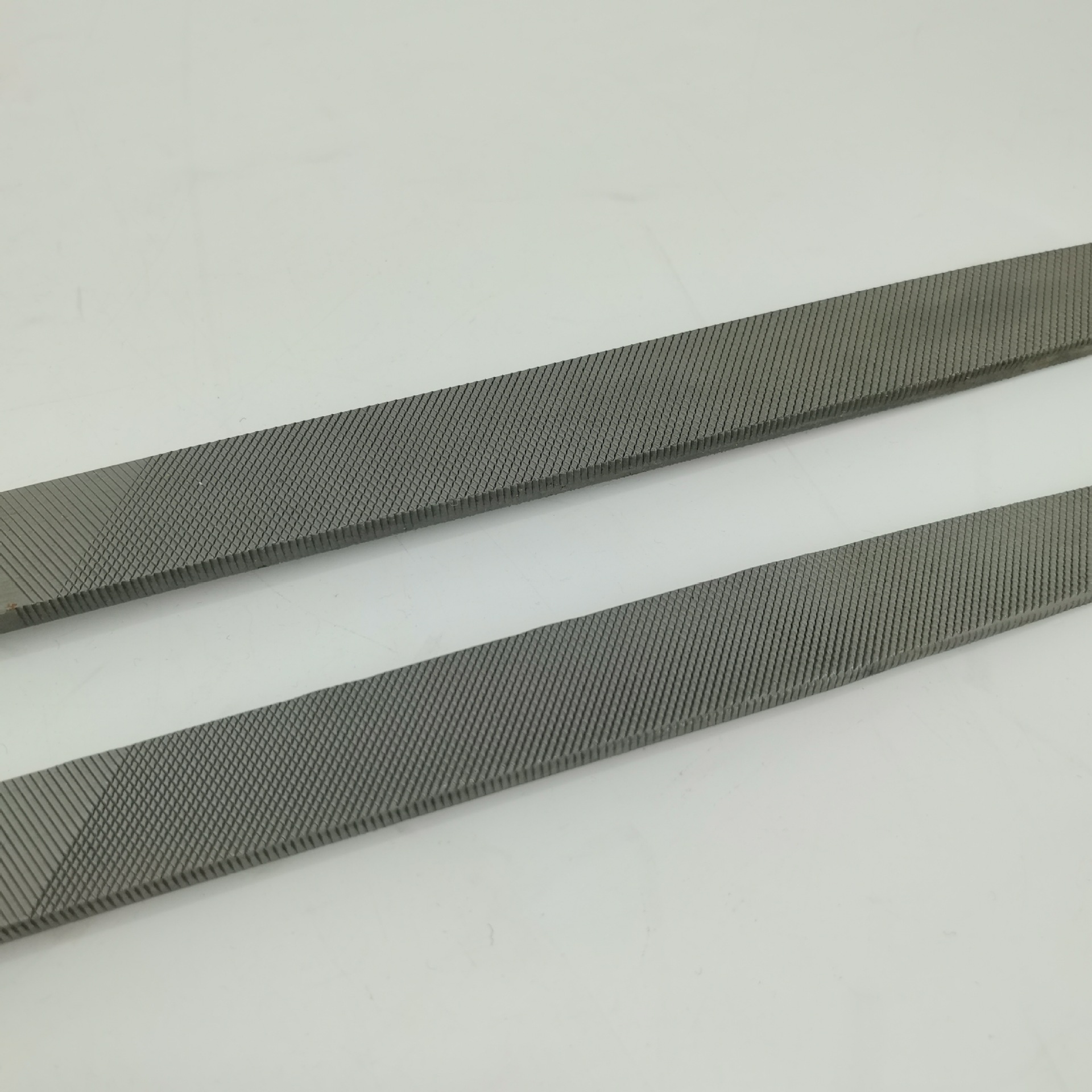 Напильник плоский Hou Xiujun Metal 6 дюймов тонкий