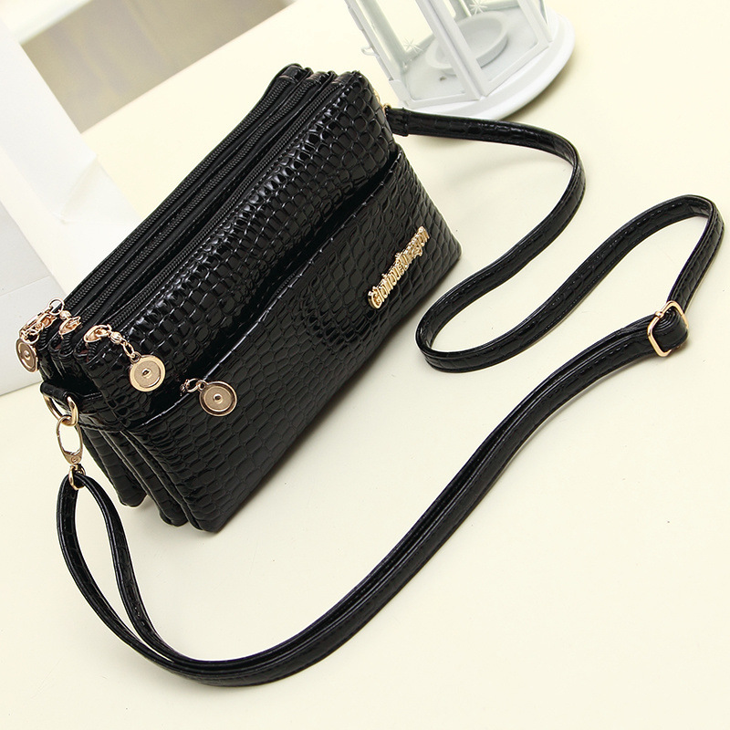 New Multi-Layer Middle-Aged Mother Bag Mobile Phone Coin Purse Fashion Crossbody Bag Handbag Women's Casual Versatile Shoulder Bag