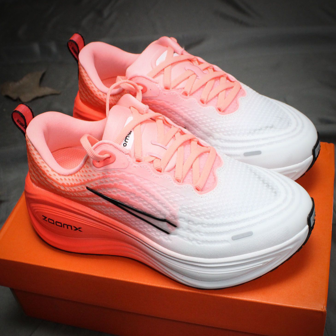 Putian Chunyuan Vomere18 GTX zapatillas de carreras de fondo antideslizantes cómodas para hombres y mujeres zapatillas deportivas casuales amortiguación transpirables