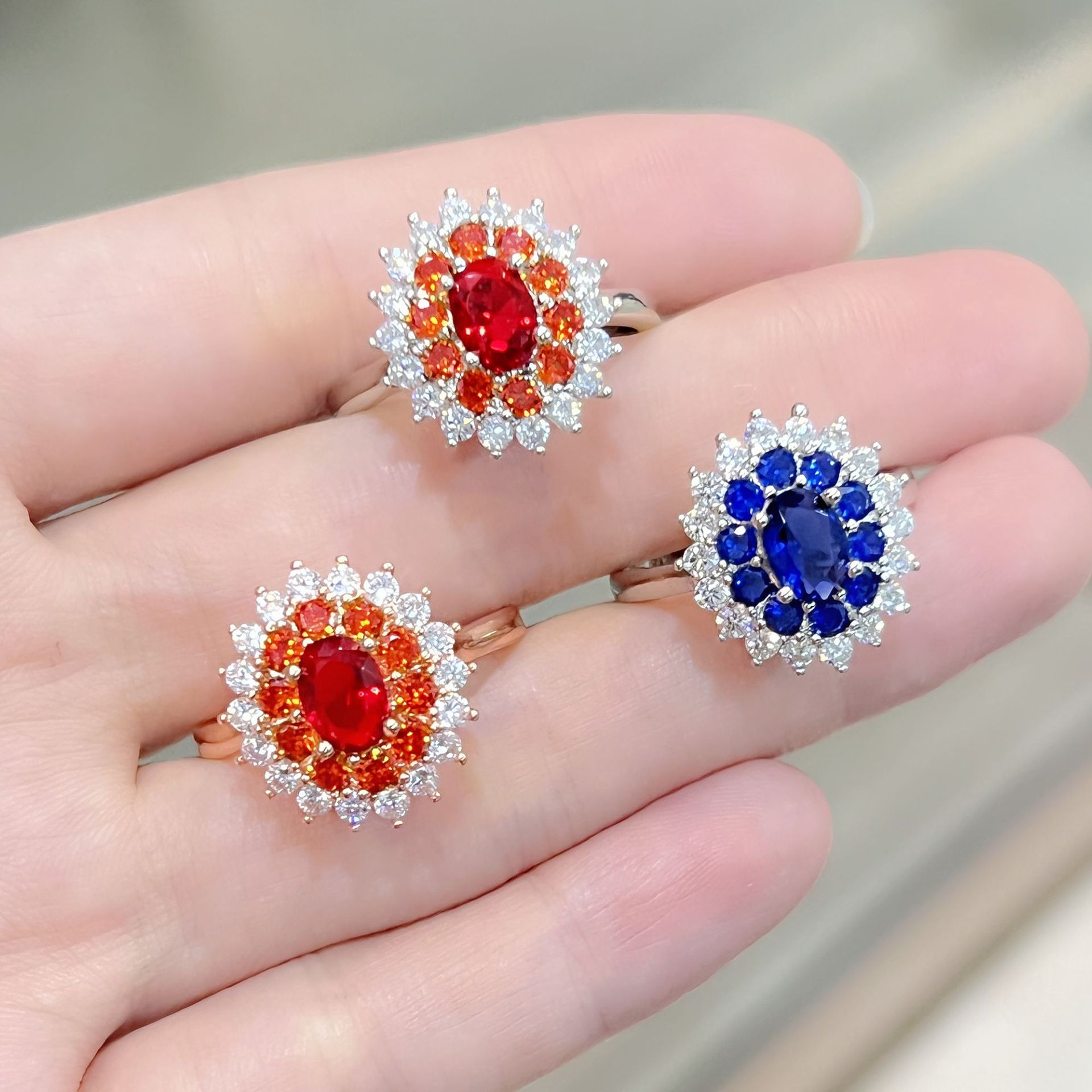 Anillo estilo princesa diana con zafiro joya chapada en oro mujer_voghion.com