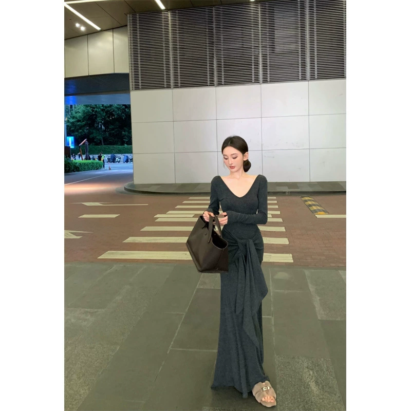 2025 Женская мода ~ Дизайнерская горячая девушка тонкая тонкая футболка платье платок женская одежда