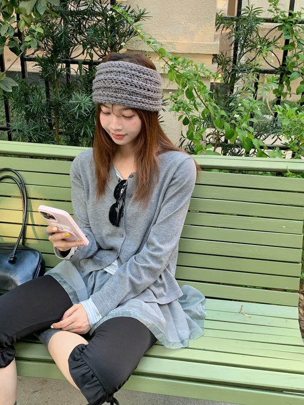 GAGD 条纹拼接假两件针织开衫女 羊毛桑蚕丝撞色松弛感针织衫上衣|undefined