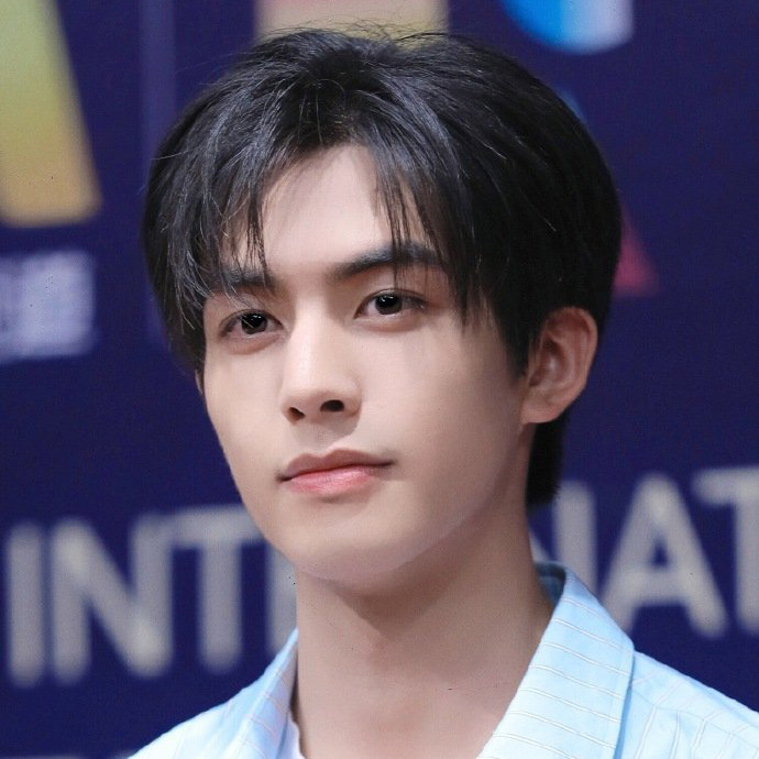 O1CN01uKbUAp2CfVcGcaKgJ_!!2210