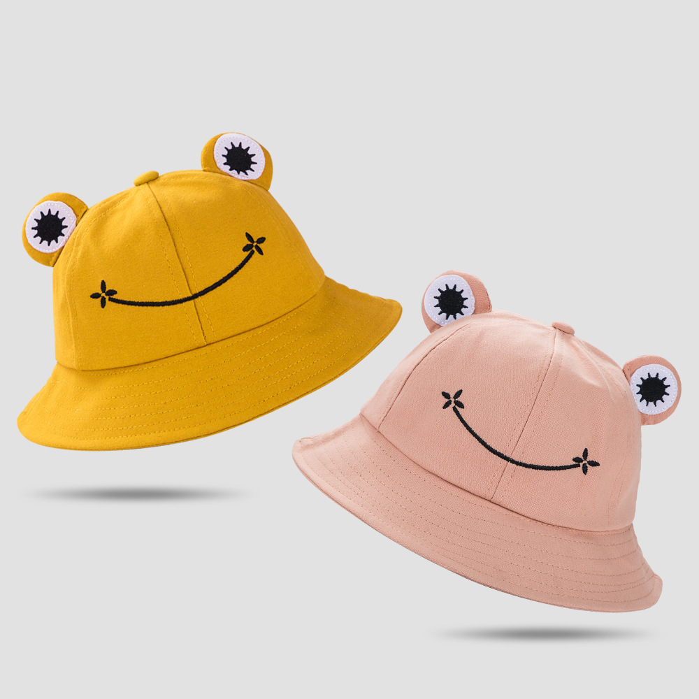 Fisherman Hat Korean Version Cute Art Frog Smile Embroidery Sun Hat Warm Basin Hat display picture 1