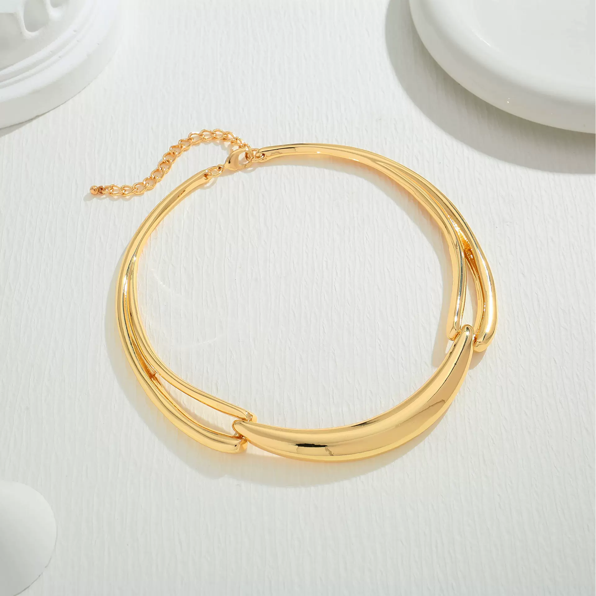 亚马逊女式金领项链高级感风格金色粗颈项圈个性小众配饰金色时尚