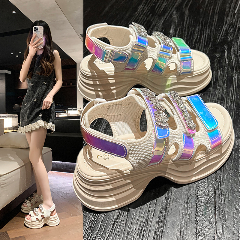 Fashionable comfortable casual beach universal sandals platform…