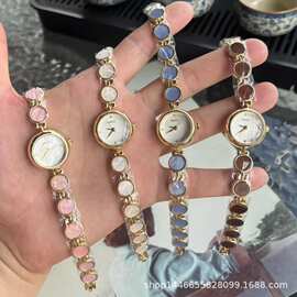 女士手表复古轻奢中古风设计感石英表气质小众高颜值女款石英腕表