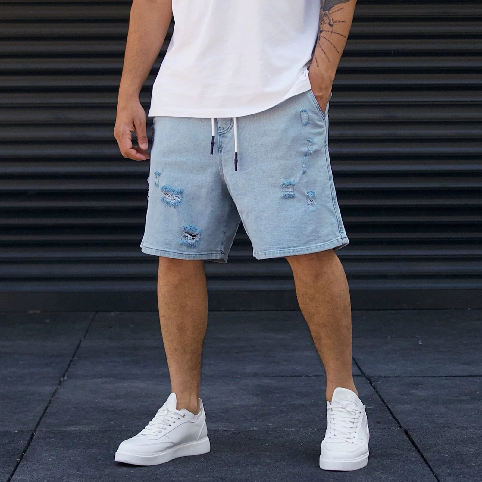 Мужские рваные джинсовые шорты в европейском и американском стиле, свободный крой, верхняя одежда, шорты до колена, синие брюки средней длины, бриджи, модные летние повседневные и стильные.